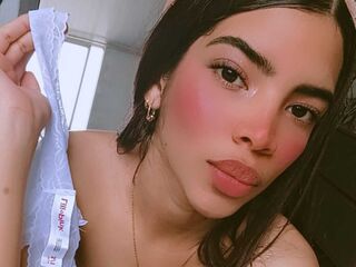 nude webcamgirl MeliPartner