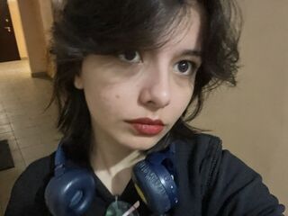 chatroom webcam pic MerilynLutchman