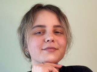 live cam show MichaeleBendall