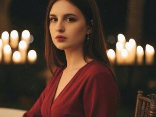 camwhore spreading pussy MichelineQuicksa