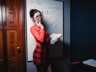 jasmin MillyFernandez