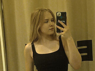 camgirl webcam picture MolliMcDaniel