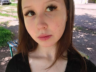 camgirl fingering bald pussy MonicaKim