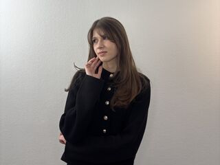 camslut fingering pussy MonicaWohletz