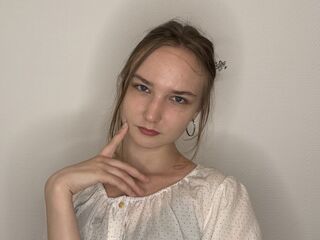 sexy camgirl live OmegaHagadone
