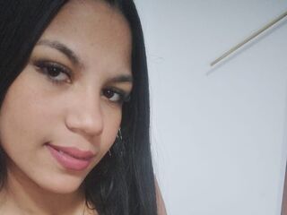 camwhore masturbating with vibrator PaulaEmperatriz