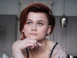 chat room webcam photo PeachAveline