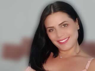 girl webcam naked PriCamargo