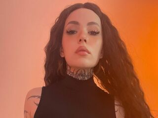 sexy webcamgirl RavenWinx