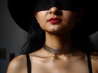 cam girl spreading pussy RittikaPoddar