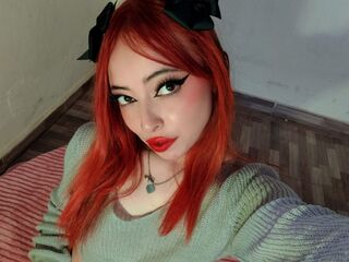 cam girl playing with dildo SabrinaLuxe