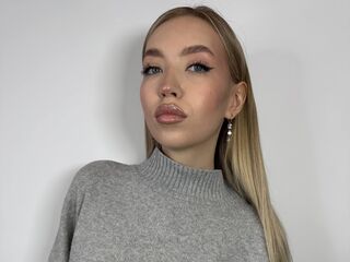 camgirl playing with sex toy SharynBarnwell