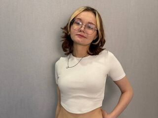 sexcam live ShemikaDestro