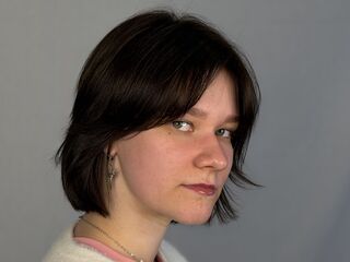 cam whore live ShiraTorstrick