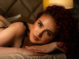 camgirl playing with sex toy SiilvanaSantos