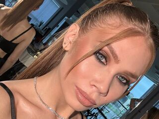 chat room live cam TawnyaCarwell