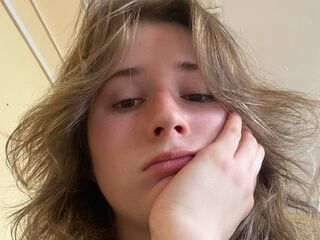 webcam strip tease show TessTelles