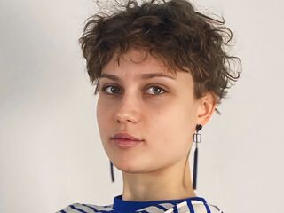 camgirl playing with dildo TheolaTunison