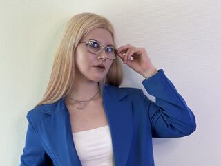 hot cam slut TommieMalkani