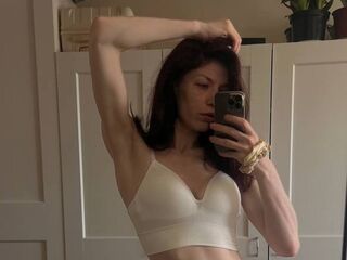 hot cam whore VeronicaRobinson