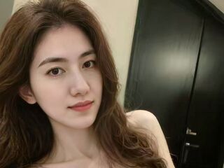 live webcam performer YueXiaomei