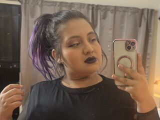 masturbating cam girl YuridRojas