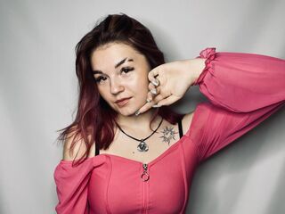 camgirl masturbating with sex toy ZaraElletson